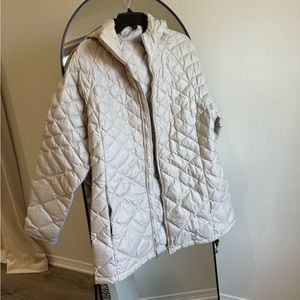 NorthFace Off White Women’s Jacket